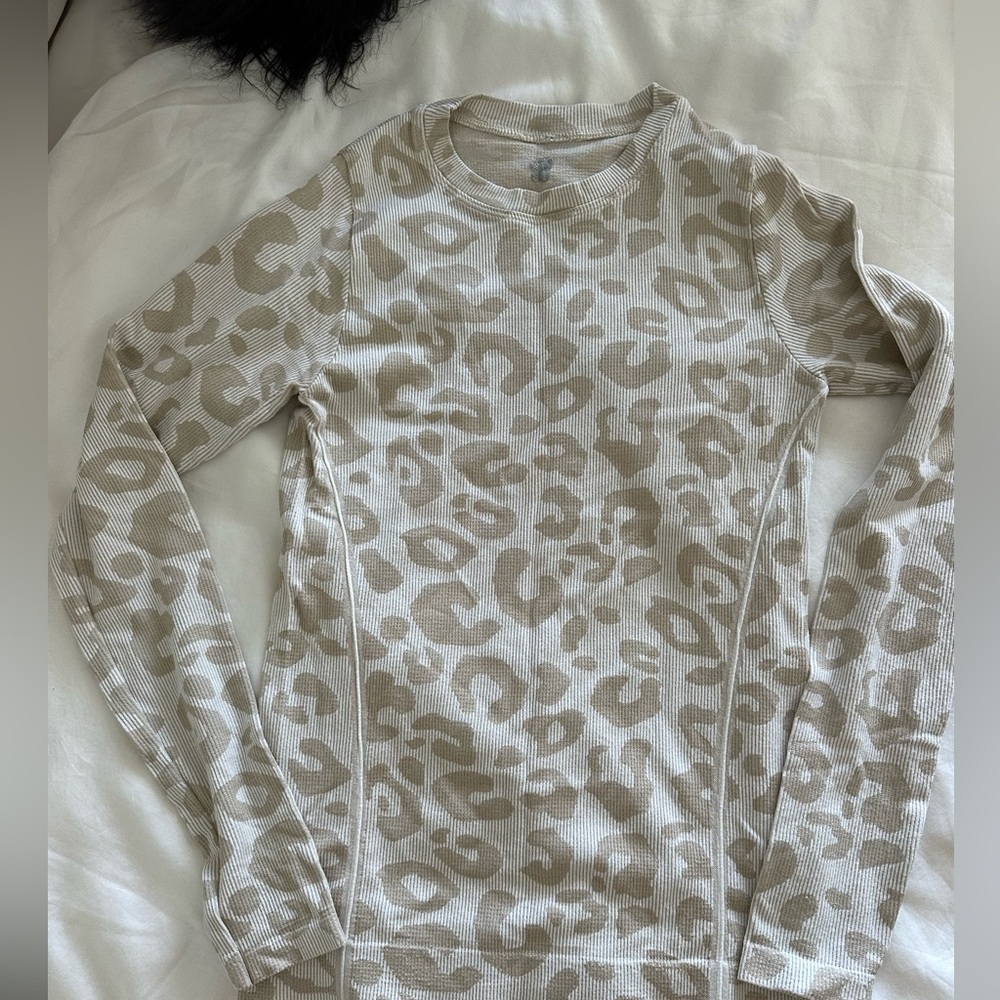 Sweaty Betty base layer size small